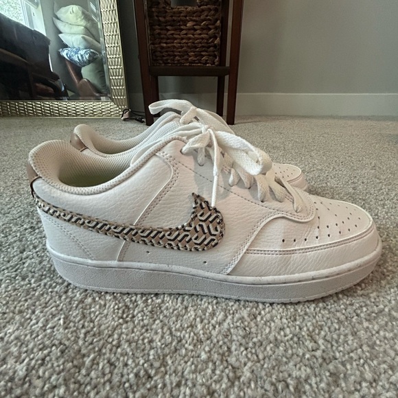 Nike Shoes - Nike Women's White Sneakers with Patterned Swoosh